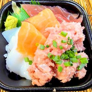丼丸 どんまる丼