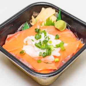 丼丸 サーモン縁側丼