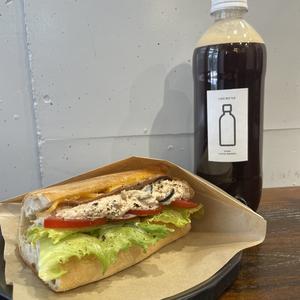 アンチョビ＆オリーブツナとカフェボトルセット/Anchovis ＆ Tuna with olives ＆ CAFE BOTTLE combo