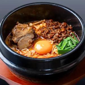 煮豚旨辛麺