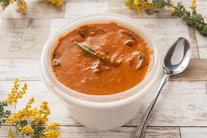 エビとナスとほうれん草のタイ風レッドカレー