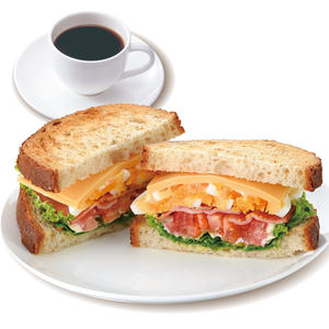 上島珈琲店人気No.4 B・L・T withチーズエッグセット(レギュラーサイズドリンク付き)