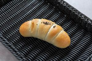 こしあん塩バターロール