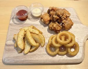 パーティーフライコンボ PARTY FRIES COMBO