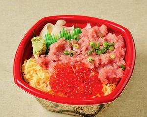 丼丸 イクラねぎとろ丼 Salmon Roe and Minced Tuna with Green Onions Rice Bowl