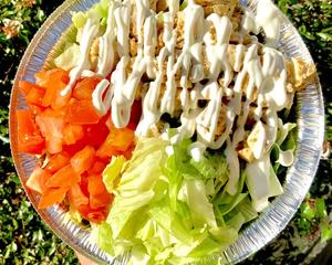 【ドリンクセット】チキンオーバーサラダ・TOKYOサイズ Chicken over Salad -Tokyo Size-