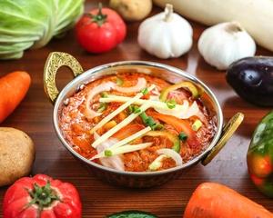(当店人気NO. 2) チキンティッカマサラカレー Chicken Tikka Masala