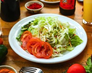 グリーンサラダ Green Salad