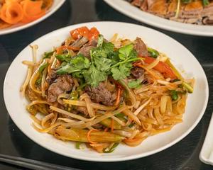 フォー炒め Fried Pho