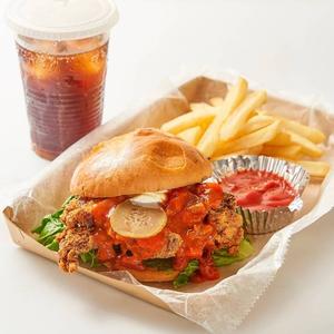 サルサチキンフィレバーガーセット
