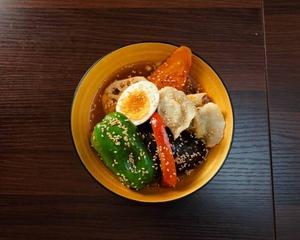 【人気No.2】モモ(水餃子)と野菜のカレー