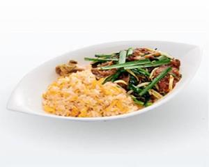 炒飯プレートレバニラ炒め