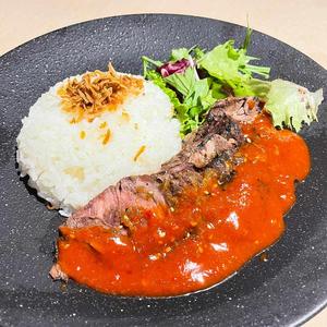 スパイシー牛ハラミステーキ丼 ( ハラミ120g)