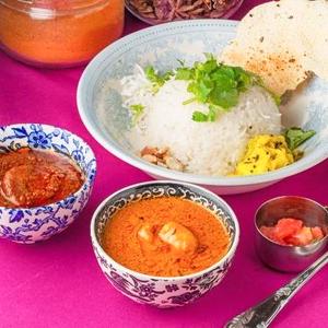 2種セット(サワーエビカレー/ギーエビカレー、3種副菜付き)