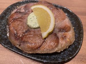マグロテールのステーキ あおさバター添え弁当