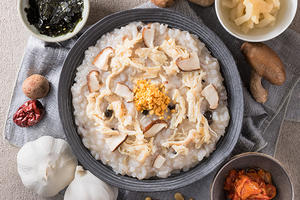 サムゲタン風 にんにく粥