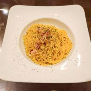ペペロンチーノ(サラダ付)