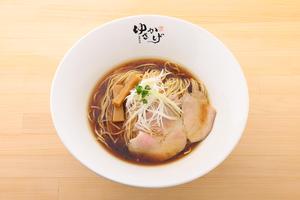 鶏出汁醤油ラーメン