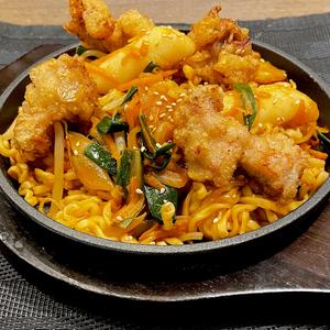 韓兵衛プルダック麺【カルボナーラ】