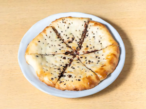 チョコナン