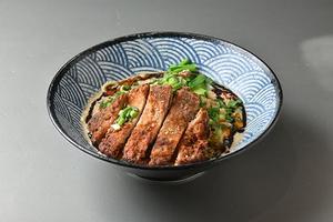 Kaminari 冷やし排骨担々麺