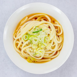 大盛りかけうどん (冷)