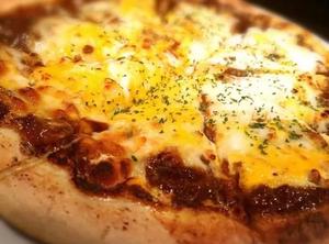 カレーピザ