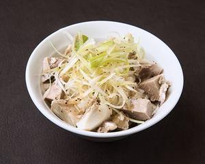 ねぎ塩チャーシュー丼