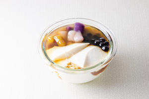 豆腐花トッピング二品入り(写真は例です)トッピングメニューから二品を選びください