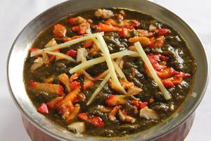 ほうれん草チキンバラタ カレー
