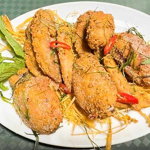 手羽先塩揚げ