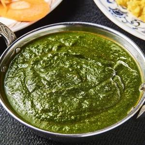 ほうれん草チキンカレーor豚肉カレー/Spinach Chicken or Pork Curry