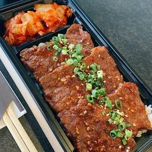 カルビ弁当 Spare Rib Bento Box