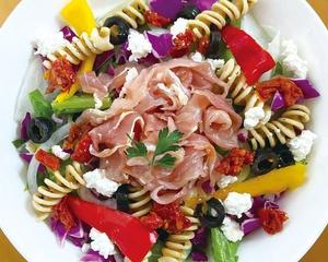《11年間、当店人気No.1》 生ハムとドライトマトのイタリアンボウル Cured Ham ＆ Dry Tomates Italian Salad Bowl