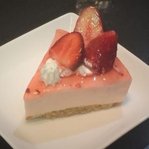 季節のフルーツチーズケーキ