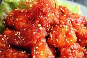韓国風ヤンニョムチキン