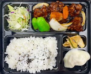黒酢酢豚弁当
