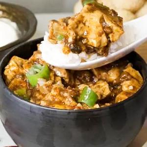麻婆豆腐丼ぶり