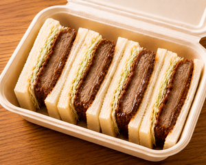 ハンバーグサンド
