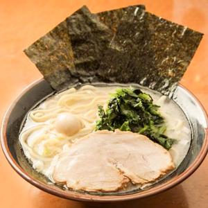 豚骨醤油ラーメン