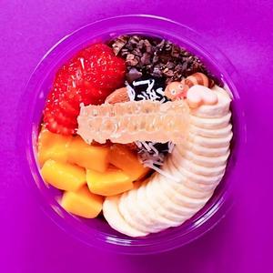 スペシャルハニーのアサイーボウル(Special Honey Acai Bowl)