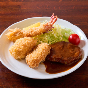 デラックス