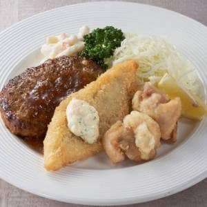 Bセット(白身フライ、ハンバーグ、唐揚げ)