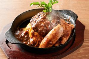 肉盛りオム(ハンバーグ＆ソーセージ＆唐揚げ)