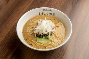 醤油白湯らぁ麺