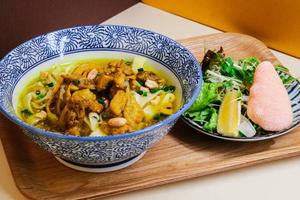 チキンミークアンChicken M QUNG(Vietnamese Noodle)