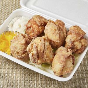 只今10%オフ！【特盛まで無料！】モモからあげ弁当 Fried Chicken Bento Box