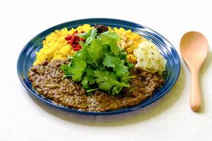 パクチー爆盛り薬膳キーマカレー Max Coriander Medicinal Keema Curry