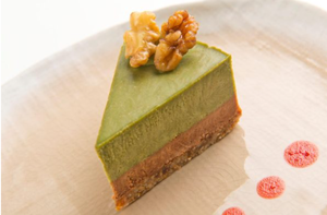 なごみ(抹茶とチョコのローケーキ)  ピース