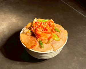 キムチ生姜焼き丼 Kimchi Ginger Pork Bowl